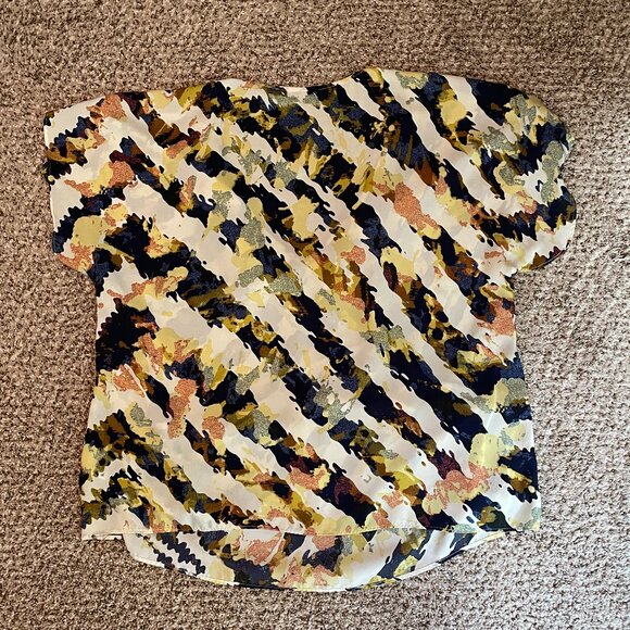 Size XL Daisy Fuentes blue yellow white blouse with ruffles - Picture 6 of 10